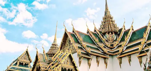 Grand Palace Bangkok Thailand scam