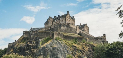 best time to visit Edinburgh travel tips festival events