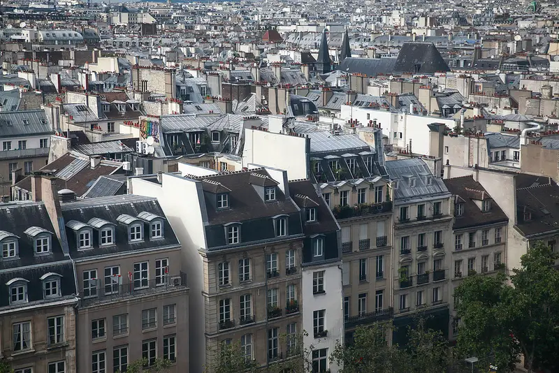 Travel Paris rooftops. Secret Paris off the beaten path hidden gems