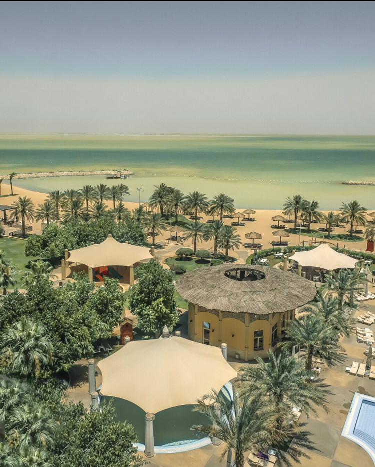 [INTERCONTINENTAL DOHA] Seaside motels + Swimming pool Doha