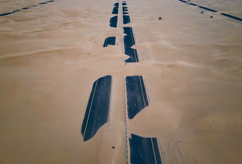 Desert in Dubai in 24 hours