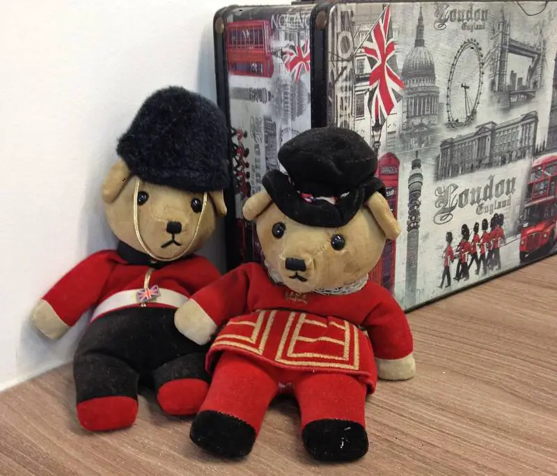 london toys souvenirs gifts bears