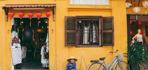 hoi an city asia vietnam shopping guide souvenirs