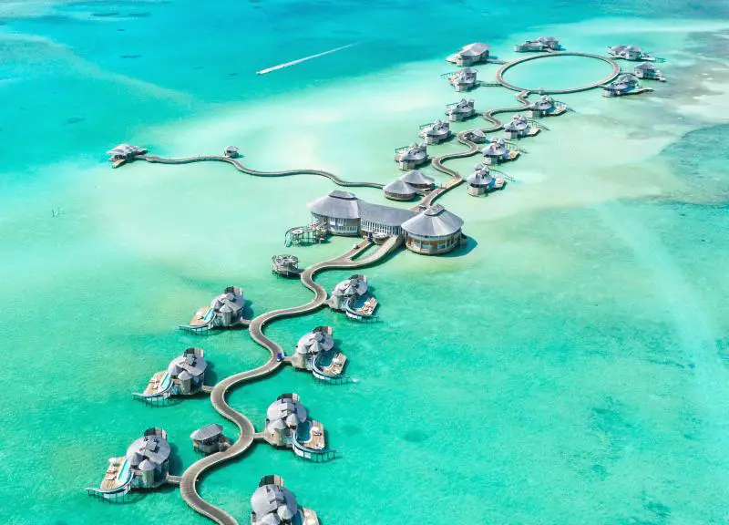 Beautiful islands around the world to visit