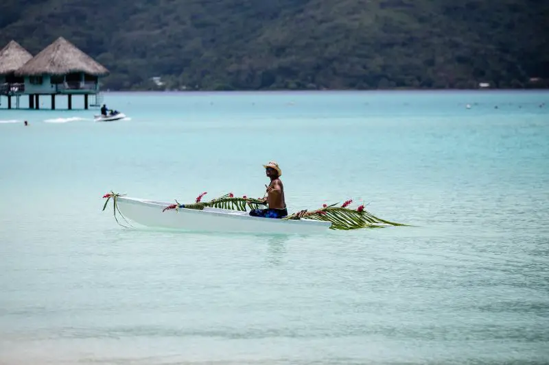 Bora Bora Facts people culture