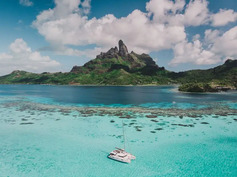 Interesting Fun Bora Bora Facts about Bora Bora Tahiti