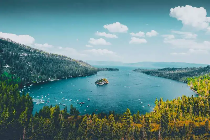Lake Tahoe California cool place to visit friends