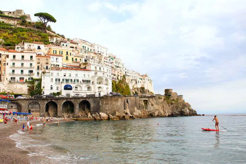 Paddle boarding amalfi coast italy