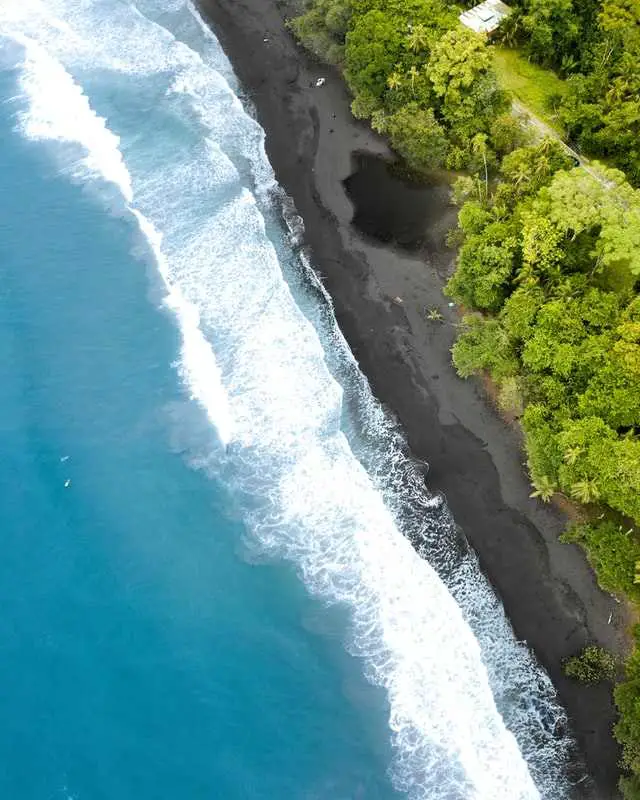 black sand beaches costa rica pros and cons