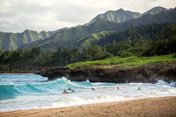 Beaches Oahu things to do