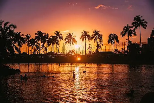 Beautiful sunsets Oahu Hawaii bucket list things to do