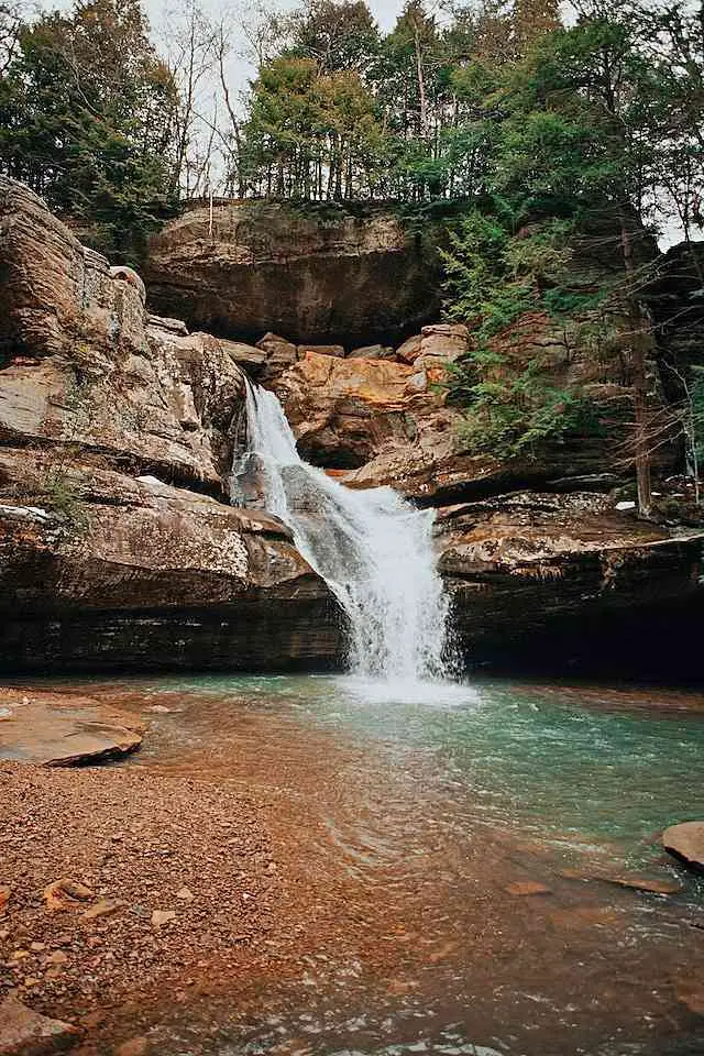 Romantic getaways midwest Hocking Hills State Park Ohio